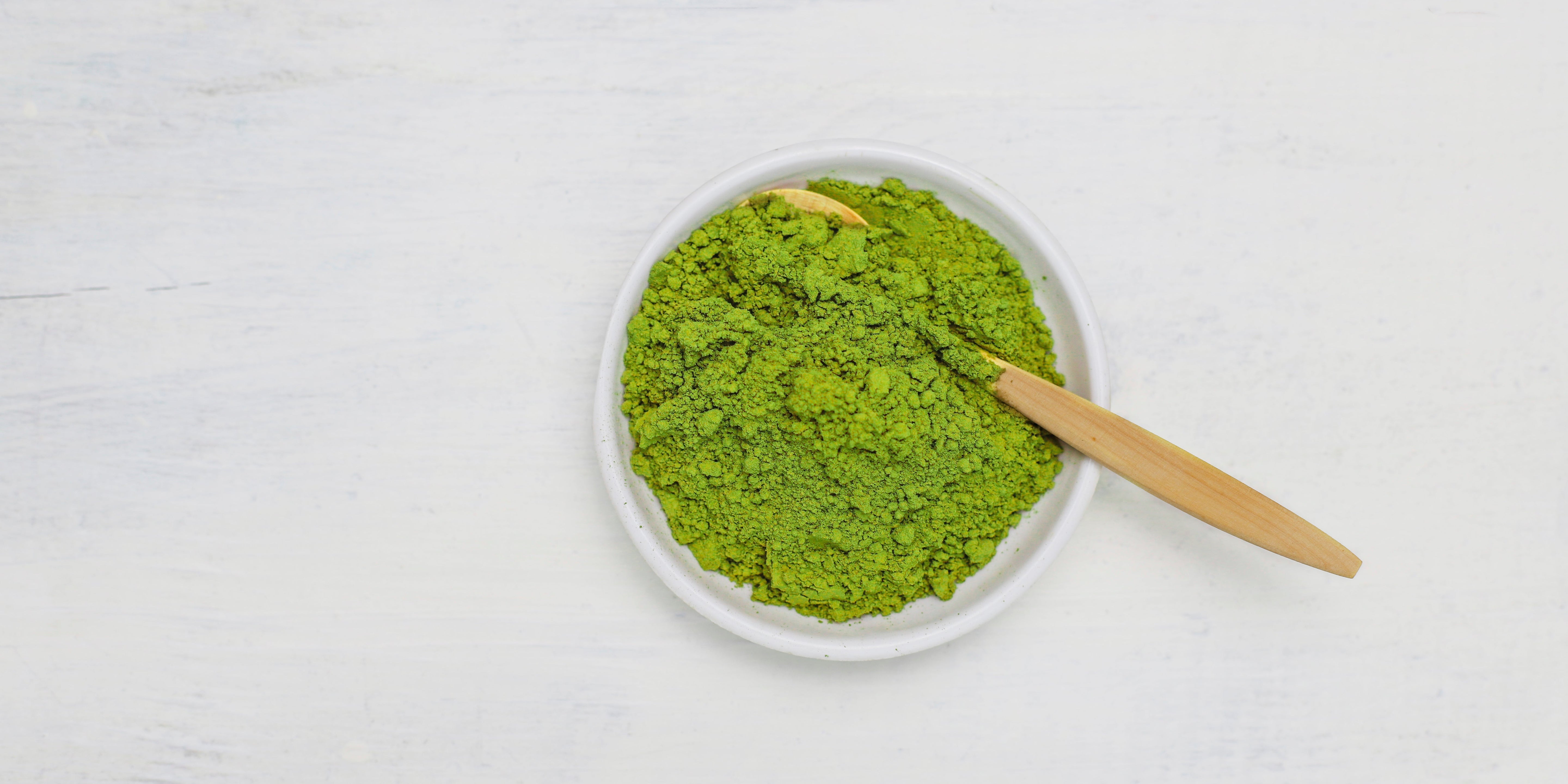 Bitterstoffe in Lebensmitteln - Die Kraft des Bitteren: Wie Bitterstoffe Verdauung und Gesundheit fördern 🥬